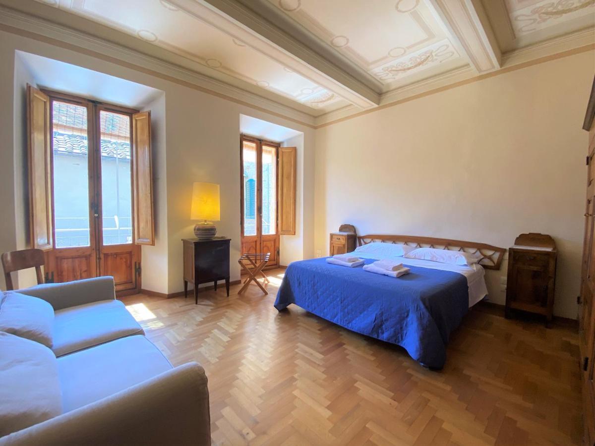 סיינה La Fonte-With Balcony Close By Piazza Del Campo מראה חיצוני תמונה